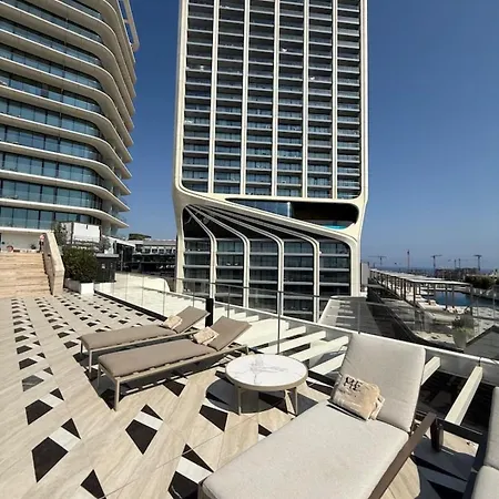 Mercury By Zaha Hadid Including Pool Access *