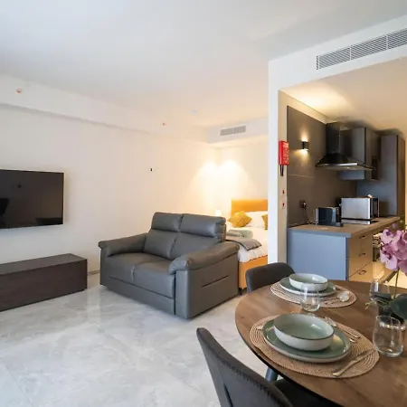 Mercury By Zaha Hadid Including Pool Access Appartement San Ġiljan