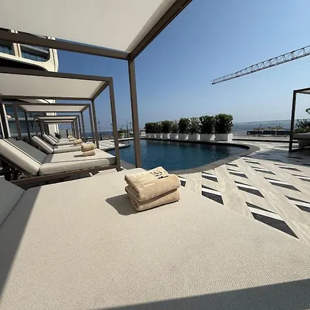 Mercury By Zaha Hadid Including Pool Access