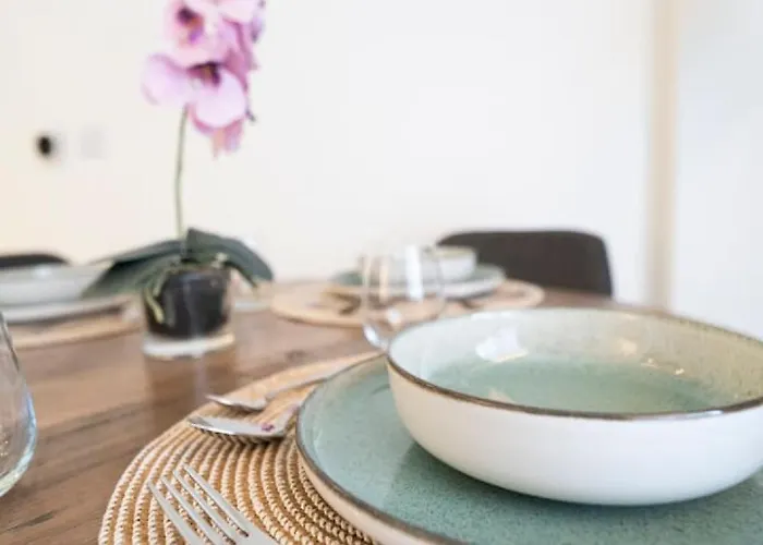 Mercury By Zaha Hadid Including Pool Access شقة