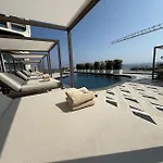 Mercury By Zaha Hadid Including Pool Access