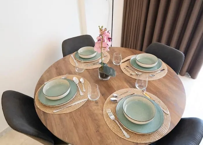 Mercury By Zaha Hadid Including Pool Access San Ġiljan