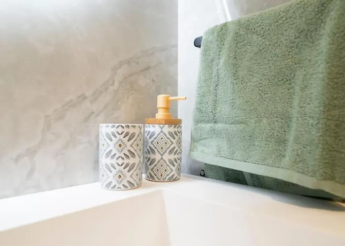 Mercury By Zaha Hadid Including Pool Access Apartman San Ġiljan