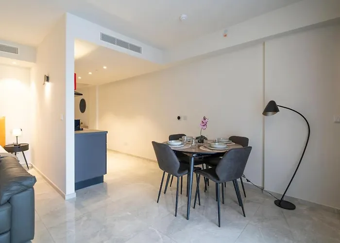 Mercury By Zaha Hadid Including Pool Access Apartman San Ġiljan