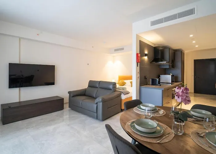 Mercury By Zaha Hadid Including Pool Access Apartman San Ġiljan